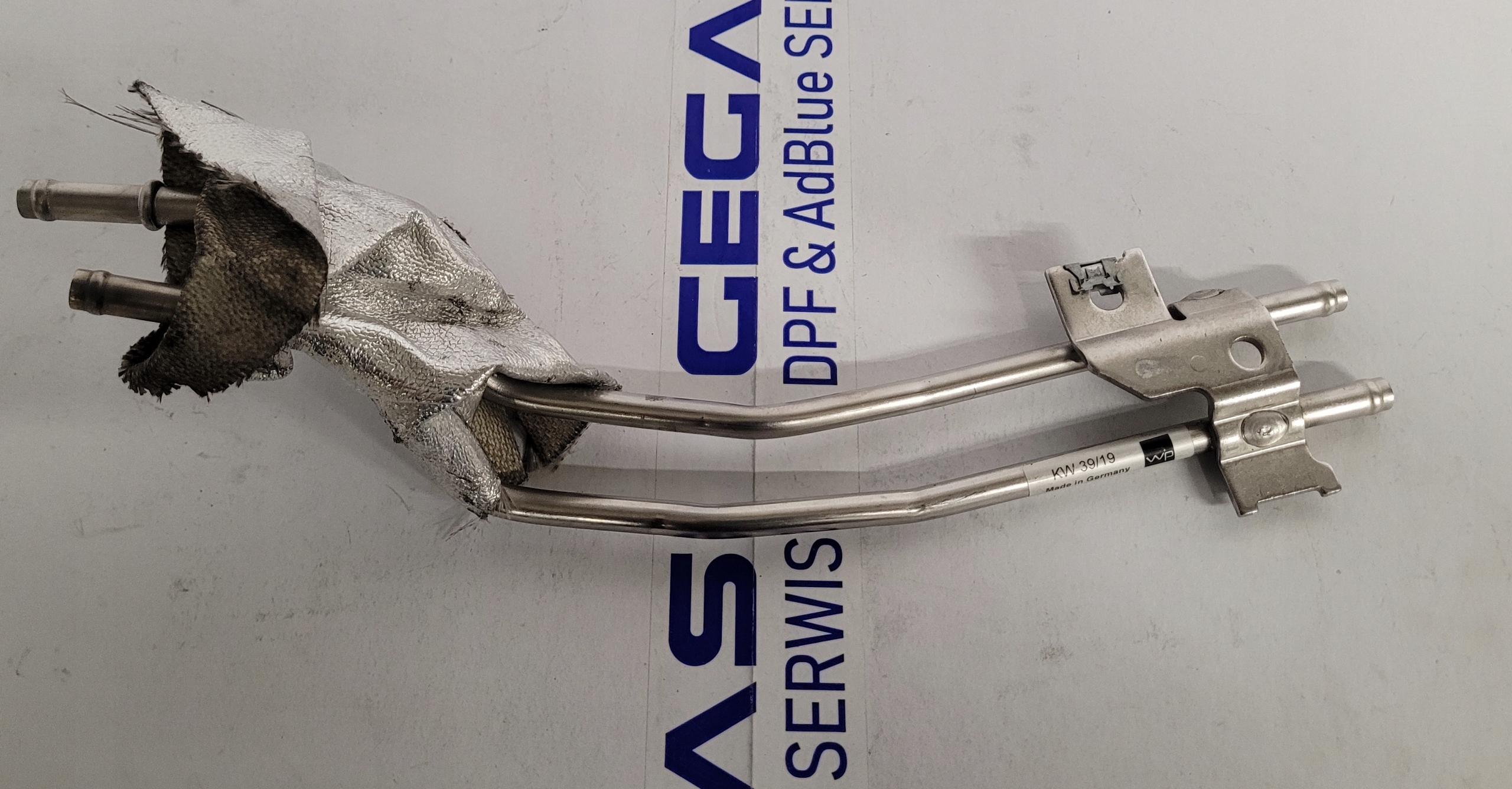 PRZEWÓD RURKA WTRYSKIWACZA ADBLUE DPF AUDI A4 A5 A6 2.0 TDI 05L122157AM FV