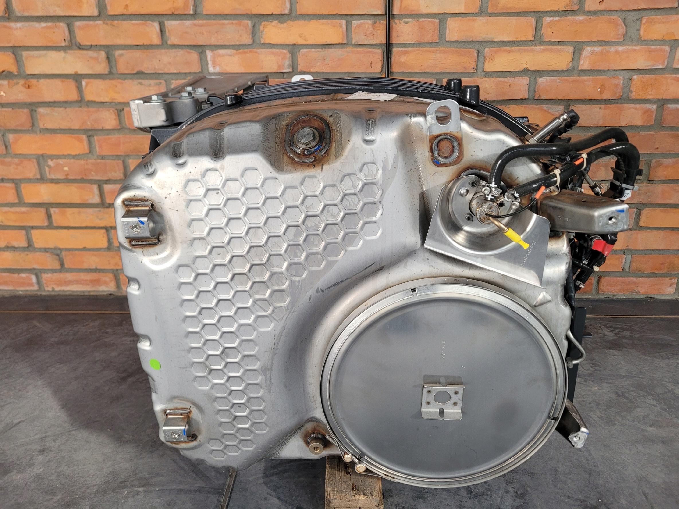 NOWY KOMPLETNY TŁUMIK KATALIZATOR DOC DPF SCR VOLVO FH5 FM5 23531868 I-SAVE