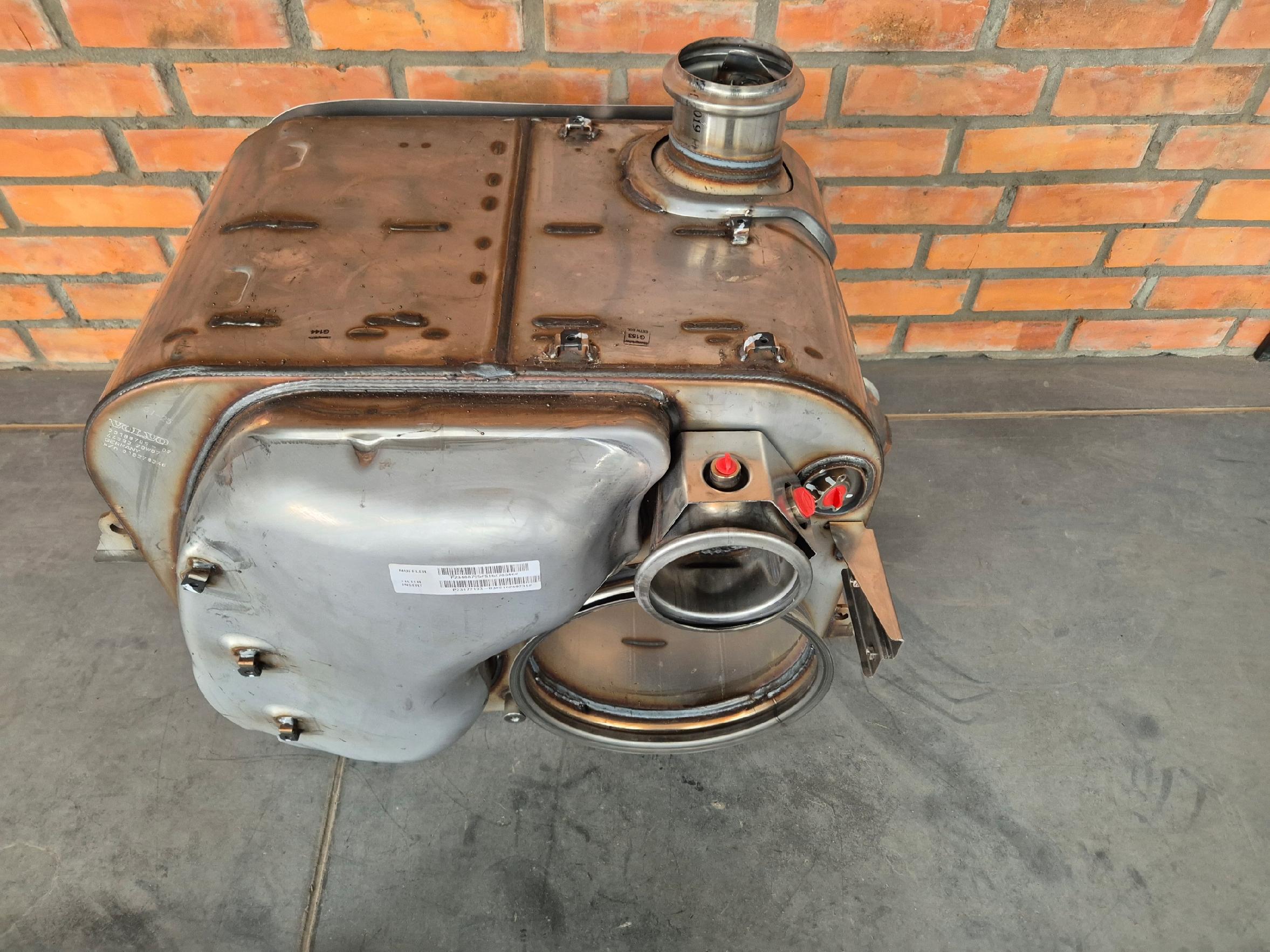 NOWY KATALIZATOR SCR DOC RENAULT GAMA D VOLVO FL 23188795