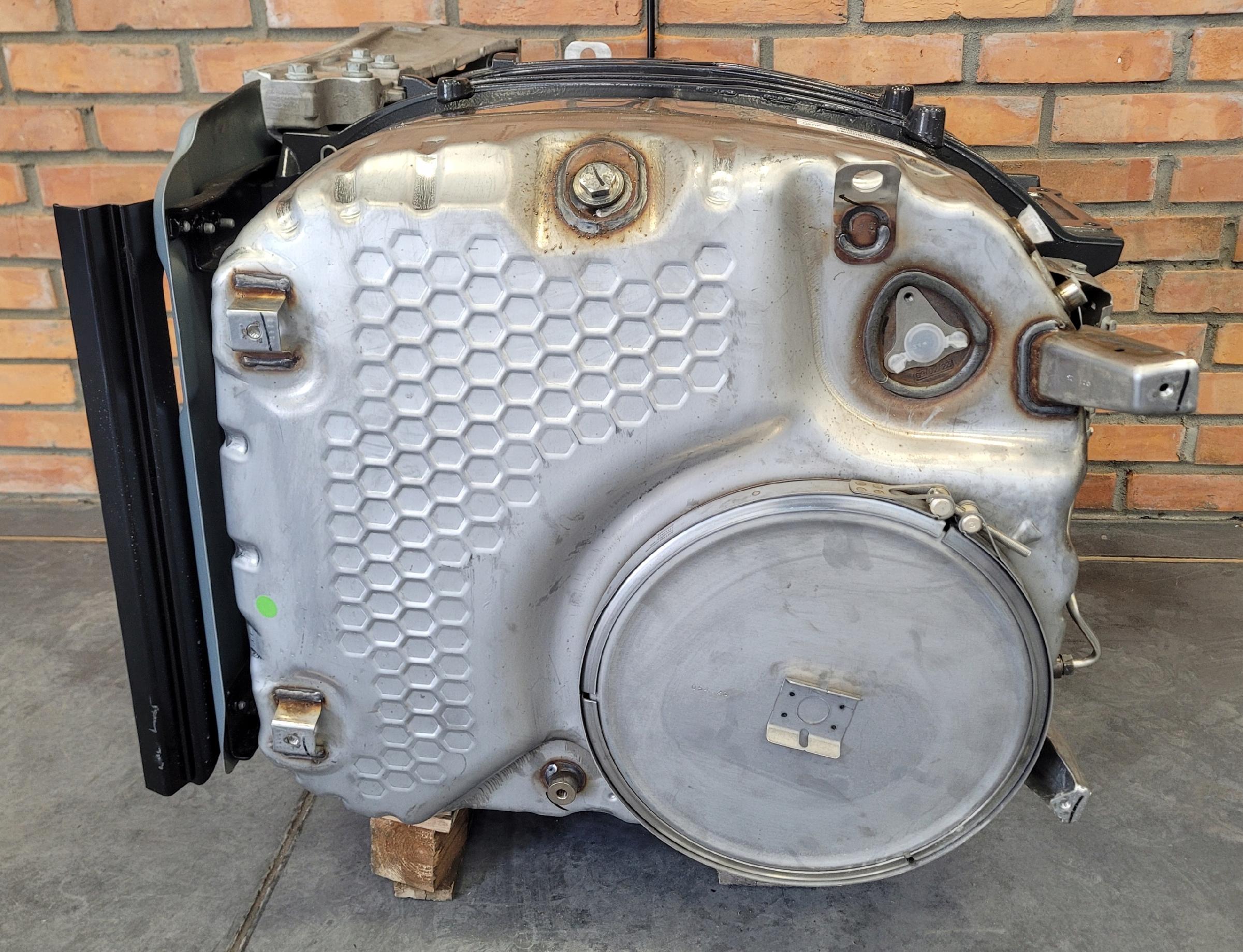 NOWY TŁUMIK KATALIZATOR SCR DOC DPF VOLVO FH5 FM 23531868 23867913 FH4 EVO