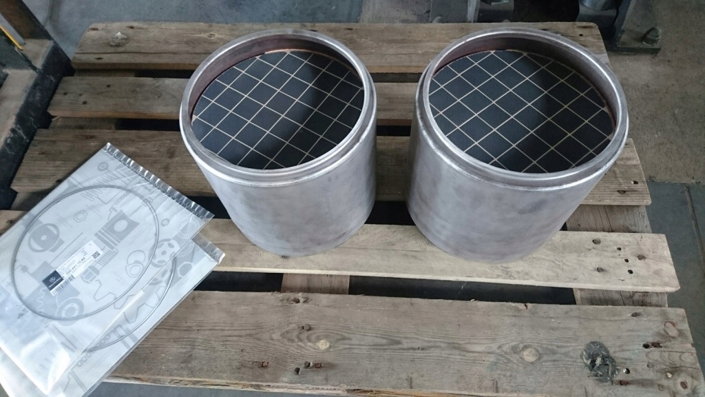 2x Filtr cząstek stałych DPFy MERCEDES ACTROS EURO 6 A0004904692
